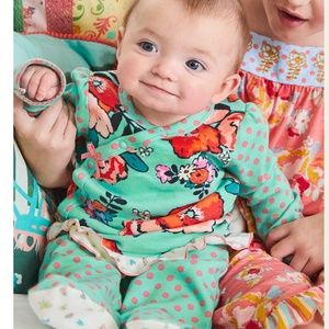 Matilda Jane size 0-3 Layette set
